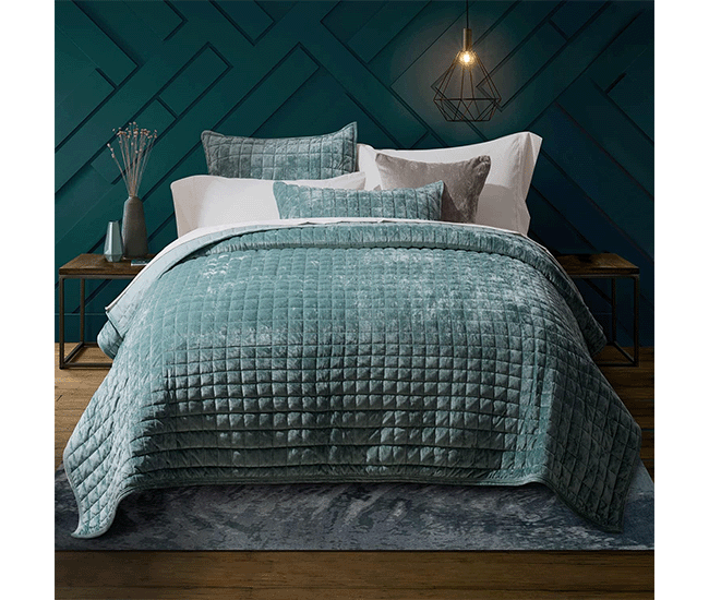 RECYCO Luxury Velvet Quilt